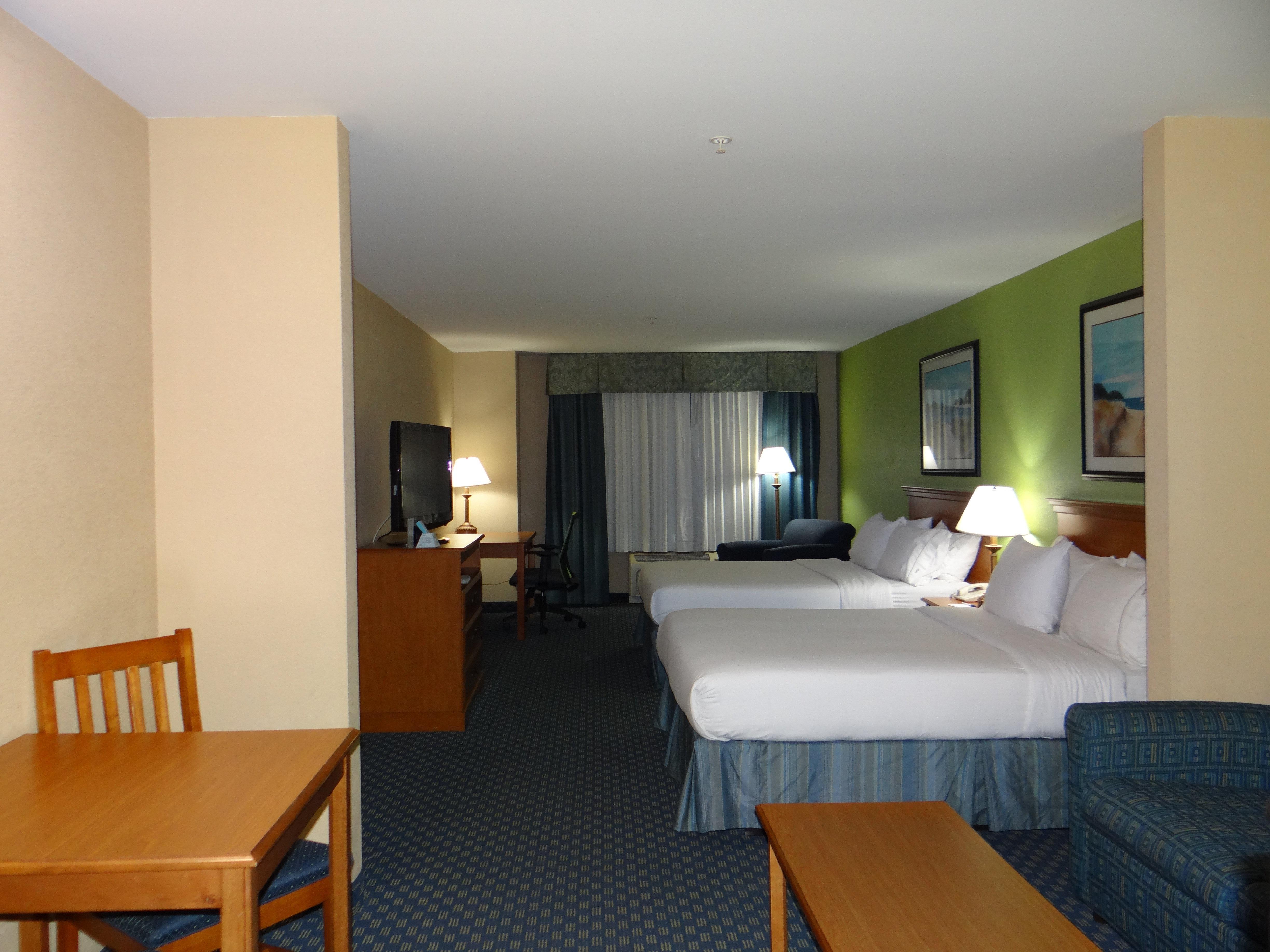 Holiday Inn Express Hotel & Suites Salisbury - Delmar By Ihg Exterior photo