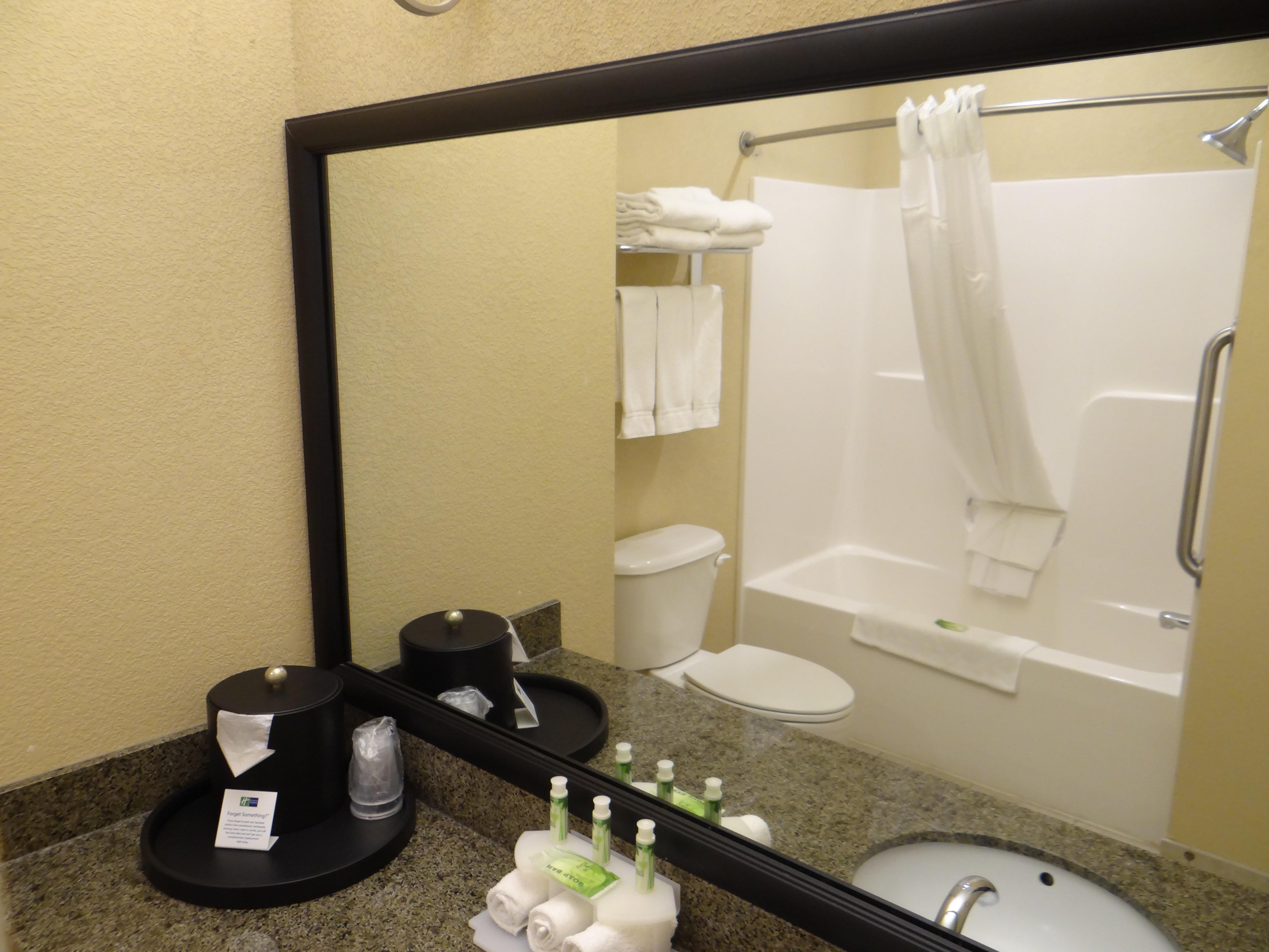 Holiday Inn Express Hotel & Suites Salisbury - Delmar By Ihg Exterior photo