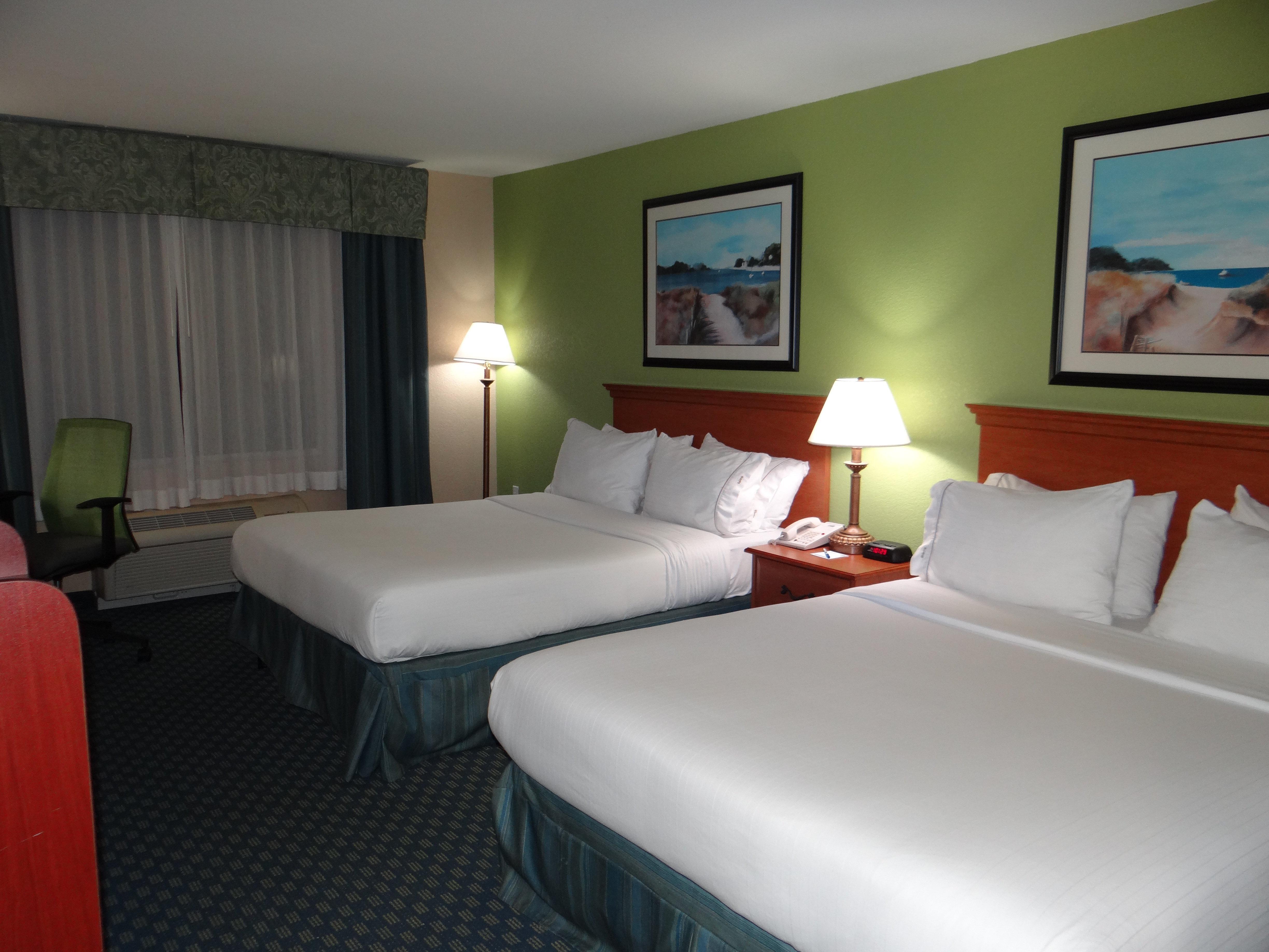 Holiday Inn Express Hotel & Suites Salisbury - Delmar By Ihg Exterior photo